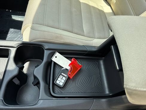 Used 2018 Honda CR-V EX image 29