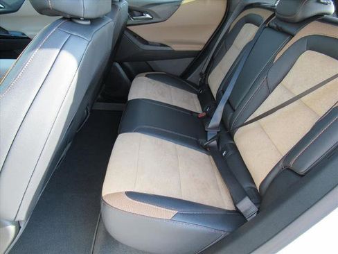 New 2026 Chevrolet Equinox ACTIV w/ Convenience Package III image 31