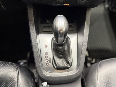 Used 2013 Volkswagen Jetta SE image 17