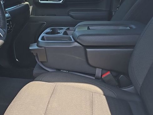 Used 2023 Chevrolet Silverado 1500 LT Trail Boss AWD/4WD image 5