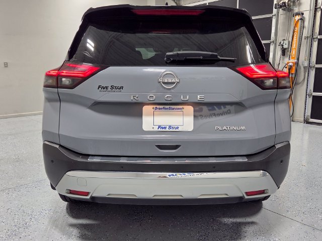 Used 2023 Nissan Rogue Platinum FWD image 10