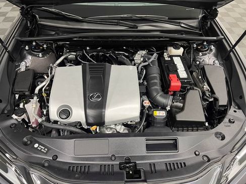 Certified 2025 Lexus ES 350 FWD image 24