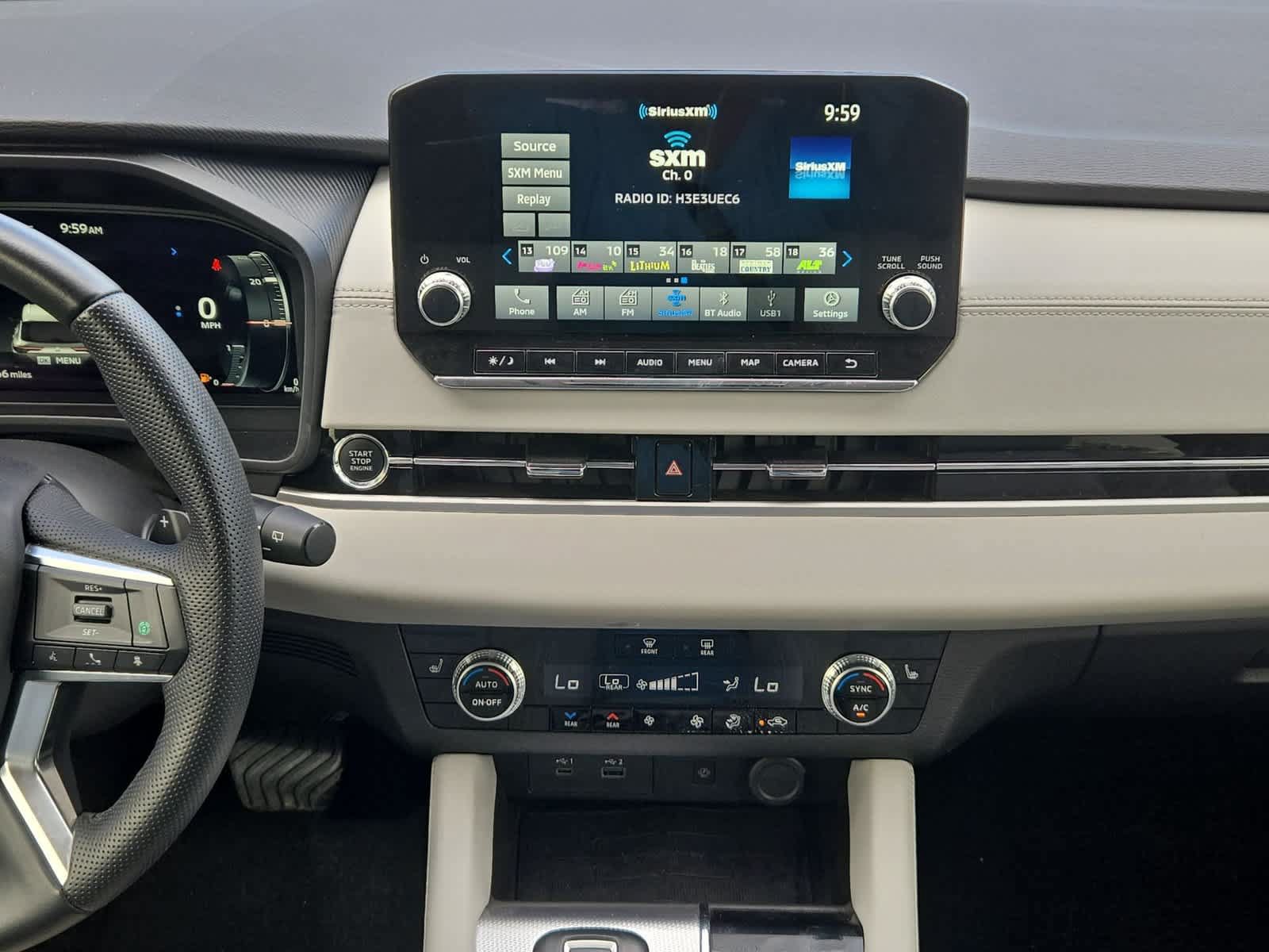 Used 2024 Mitsubishi Outlander SEL FWD image 27