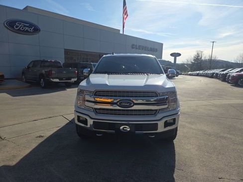 Used 2019 Ford F150 Lariat image 2