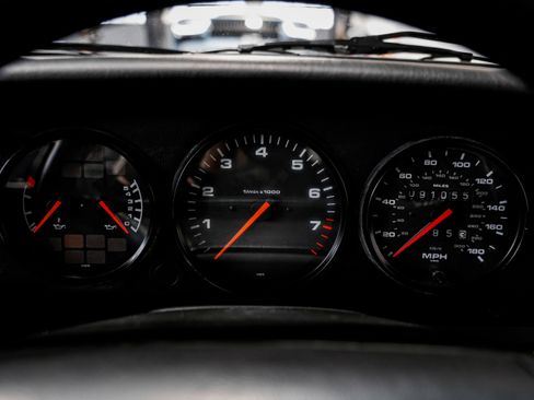 Used 1993 Porsche 911 RS America image 12