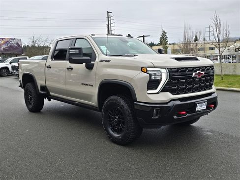 New 2026 Chevrolet Silverado 2500 ZR2 w/ LPO, Dark Essentials Package image 7