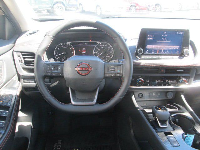 Used 2025 Nissan Rogue SV w/ Rock Creek Premium Package AWD/4WD image 16
