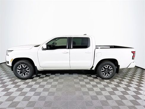 New 2026 Nissan Frontier SV image 4