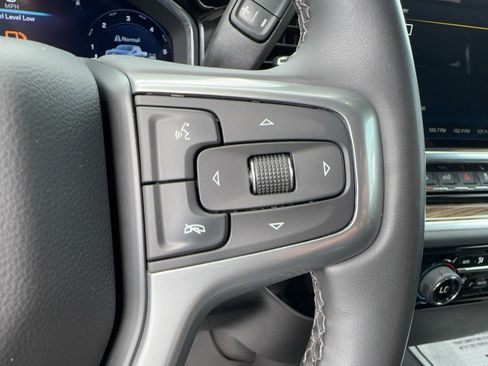 Certified 2024 Chevrolet Silverado 1500 LT AWD/4WD image 22