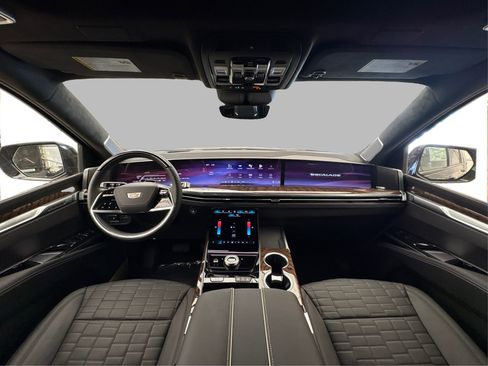 New 2025 Cadillac Escalade ESV Sport Platinum image 23
