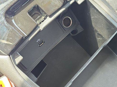 Used 2016 Ford Fusion SE image 30