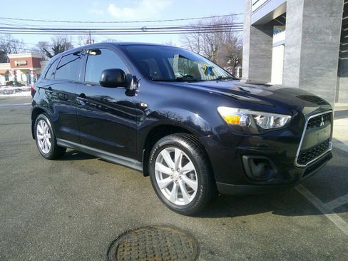 Used 2014 Mitsubishi Outlander Sport ES image 8