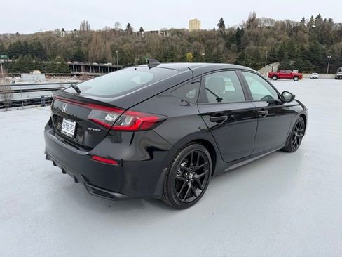 Certified 2023 Honda Civic Sport image 9