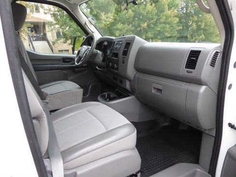 Used 2017 Nissan NV 3500 S w/ Power Package image 18