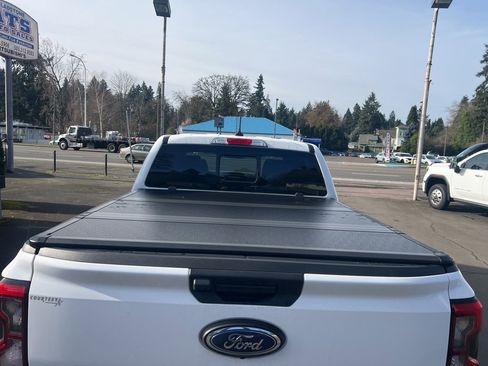 Used 2024 Ford Ranger Lariat w/ FX4 Off-Road Package image 6