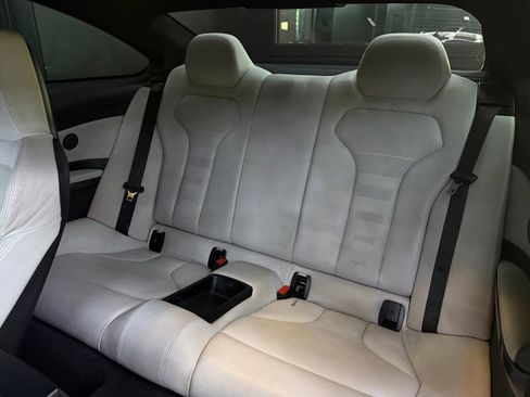 Used 2015 BMW M4 Coupe RWD image 5