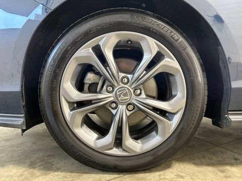 Certified 2024 Honda Accord EX image 11