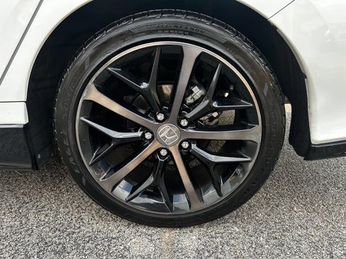 Used 2020 Honda Civic Sport image 17