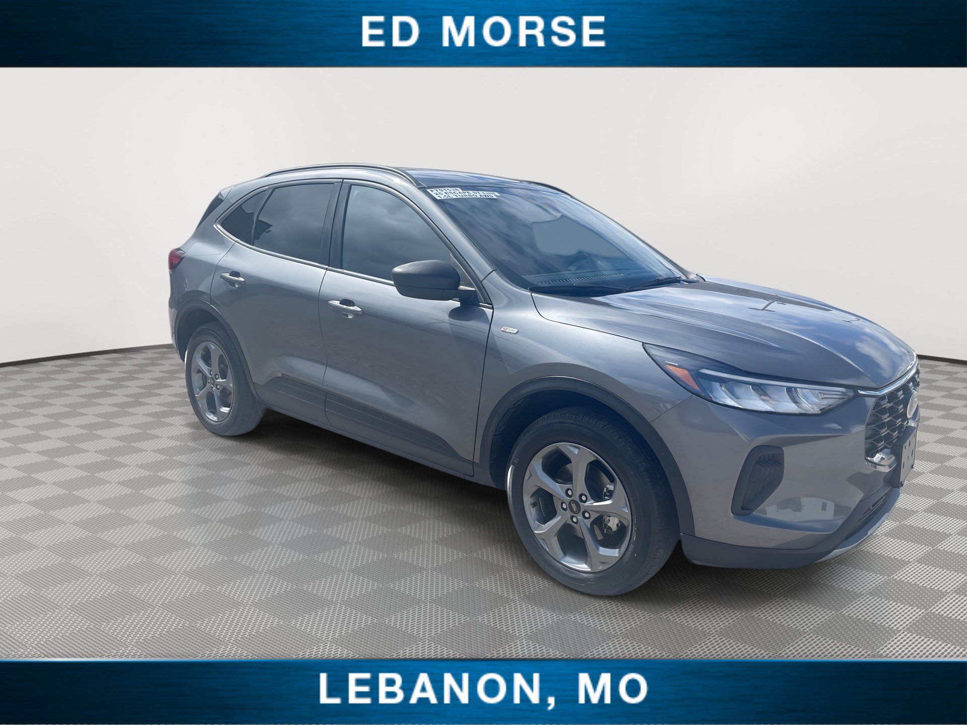 Used 2025 Ford Escape ST-Line AWD/4WD image 2