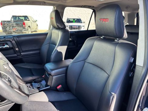 Used 2019 Toyota 4Runner TRD Off-Road Premium image 15