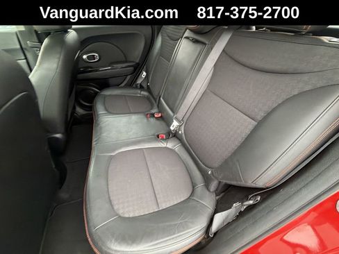 Used 2019 Kia Soul ! FWD image 26