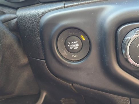 Used 2019 Jeep Wrangler Unlimited Sport S image 22