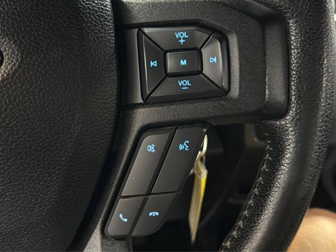 Used 2016 Ford F150 XLT w/ Equipment Group 302A Luxury AWD/4WD image 25