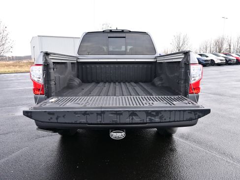 Certified 2024 Nissan Titan SV w/ SV Convenience Package image 10