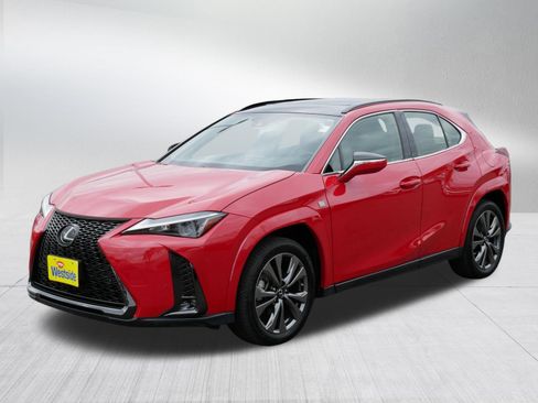 Used 2024 Lexus UX 250h F Sport AWD/4WD image 3