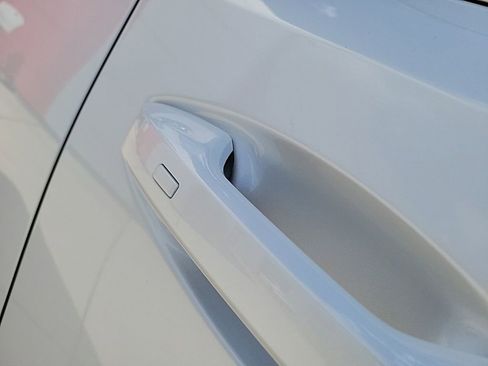 New 2025 Nissan Armada Platinum Reserve image 10