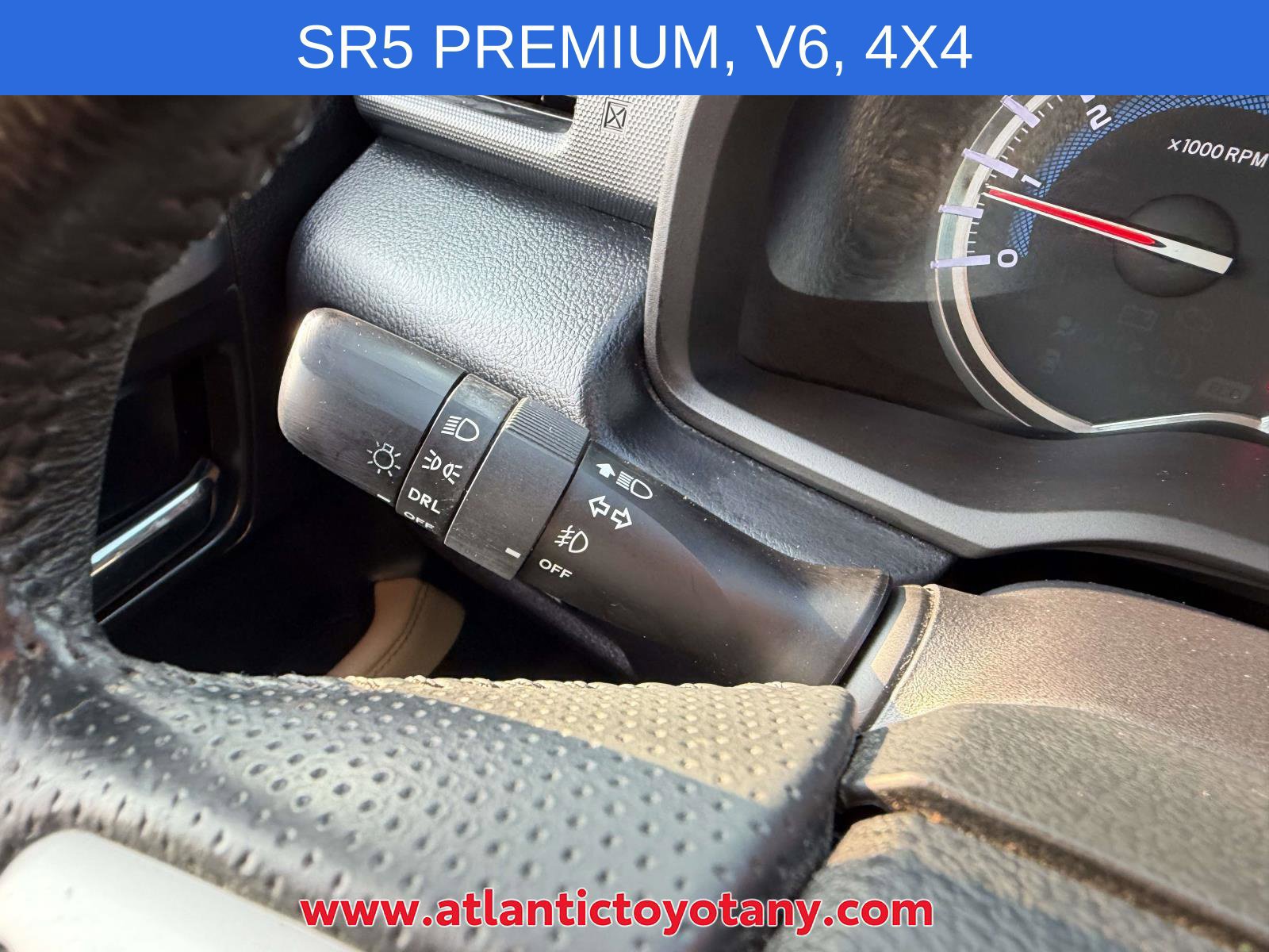 Used 2019 Toyota 4Runner SR5 Premium AWD/4WD image 31
