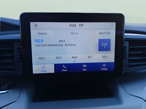 Used 2021 Ford Explorer XLT w/ Class III Trailer Tow Package AWD/4WD image 17