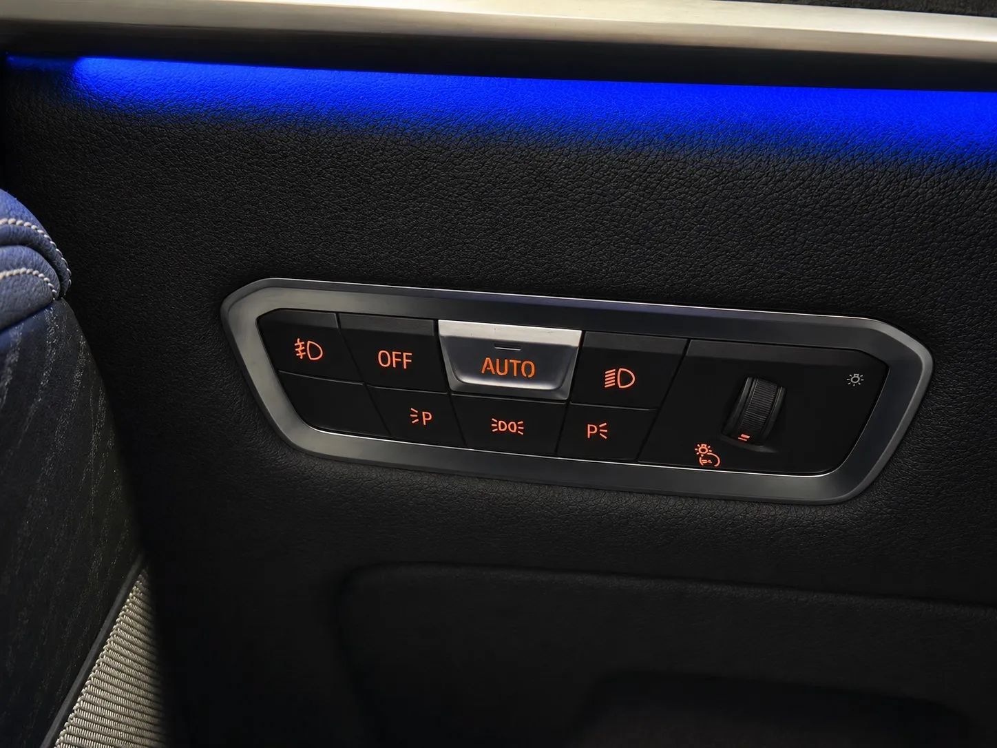 Used 2022 BMW X7 M50i AWD/4WD image 36