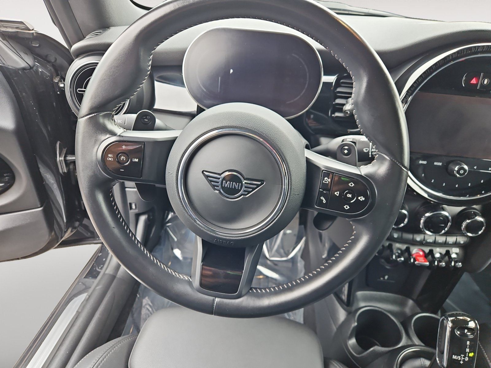 Used 2024 MINI Cooper S FWD image 12