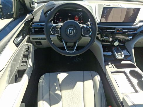 Certified 2026 Acura MDX w/ Technology Package image 7