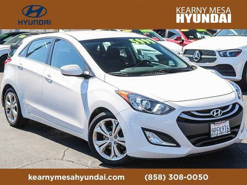 Used 2013 Hyundai Elantra GT w/ Touch & Go Pkg image 1