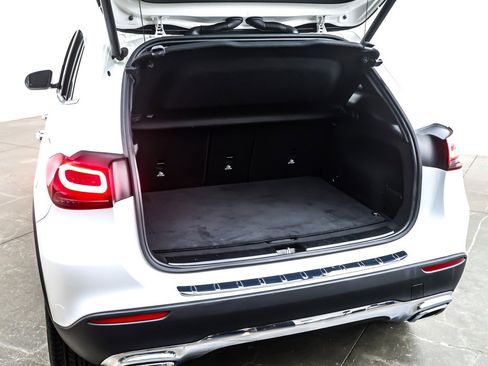 Used 2023 Mercedes-Benz GLA 250 image 24