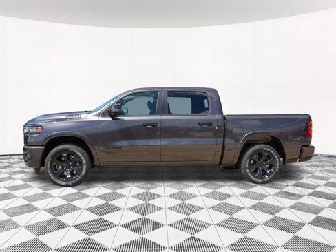 New 2026 RAM 1500 4x4 Crew Cab image 7