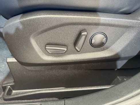 Used 2023 Ford Edge ST-Line image 25