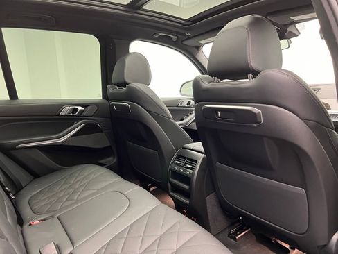 Certified 2025 BMW X5 xDrive40i image 8