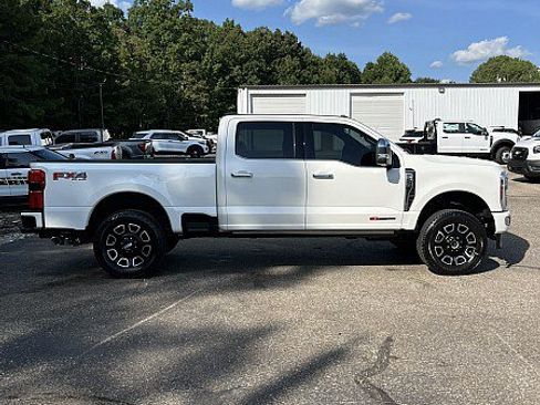 Used 2024 Ford F250 Platinum AWD/4WD image 8