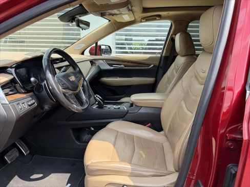 Used 2023 Cadillac XT5 Sportv w/ Platinum Package AWD/4WD image 20