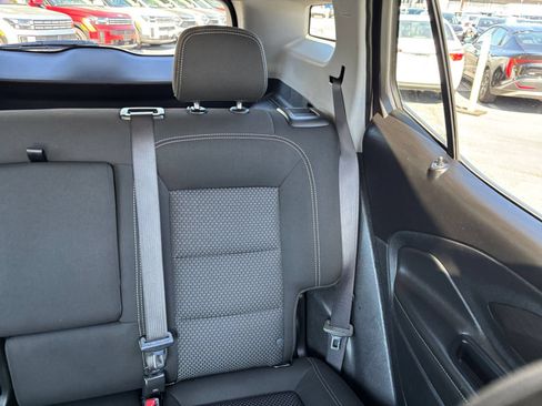 Used 2024 GMC Terrain SLE FWD image 37