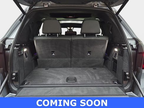 Used 2024 BMW X7 xDrive40i image 16