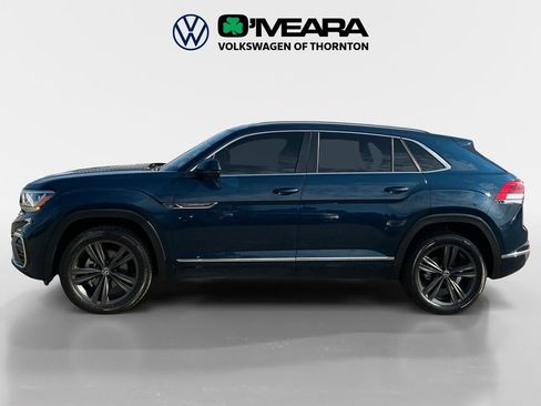 Used 2022 Volkswagen Atlas Cross Sport SEL R-Line AWD/4WD image 2