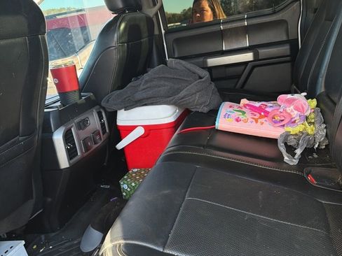 Used 2020 Ford F350 Lariat w/ Lariat Ultimate Package image 7