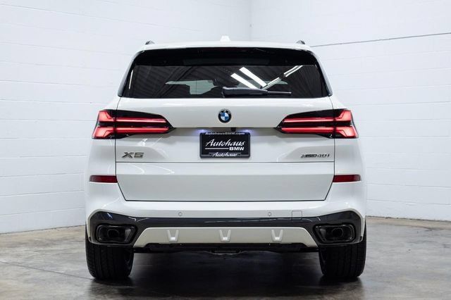 Certified 2026 BMW X5 xDrive40i AWD/4WD image 13