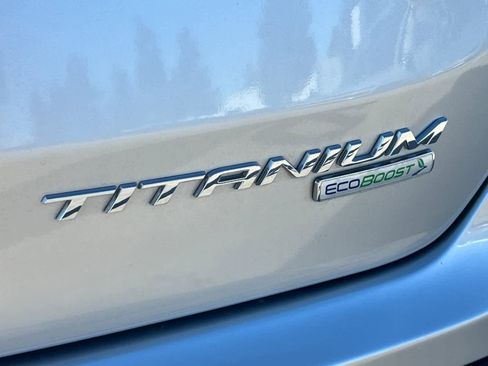 Used 2019 Ford Edge Titanium w/ Equipment Group 301A image 28