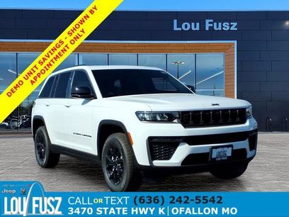 New 2026 Jeep Grand Cherokee Altitude