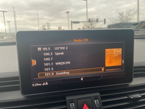 Used 2019 Audi SQ5 Premium Plus w/ Premium Plus Package image 13